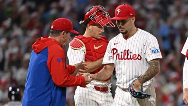 Rob Thomson Parents: Who Are His Parents? Phillies Manager Family &amp; Wiki