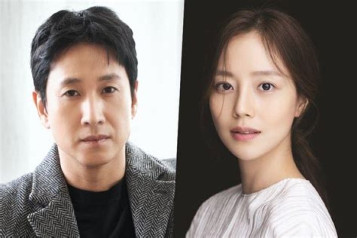 Unveiling the Mystery: Who is Moon Chae-won's Husband?